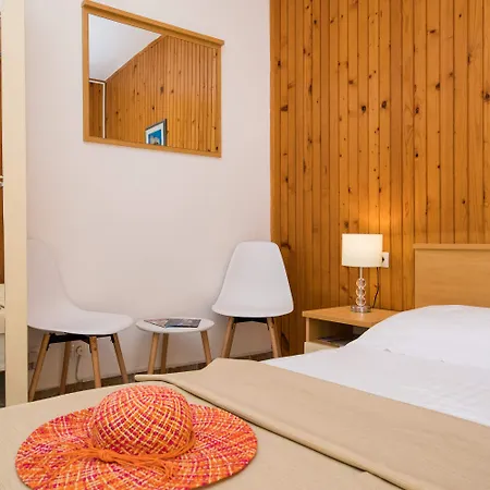 Guest house J&j